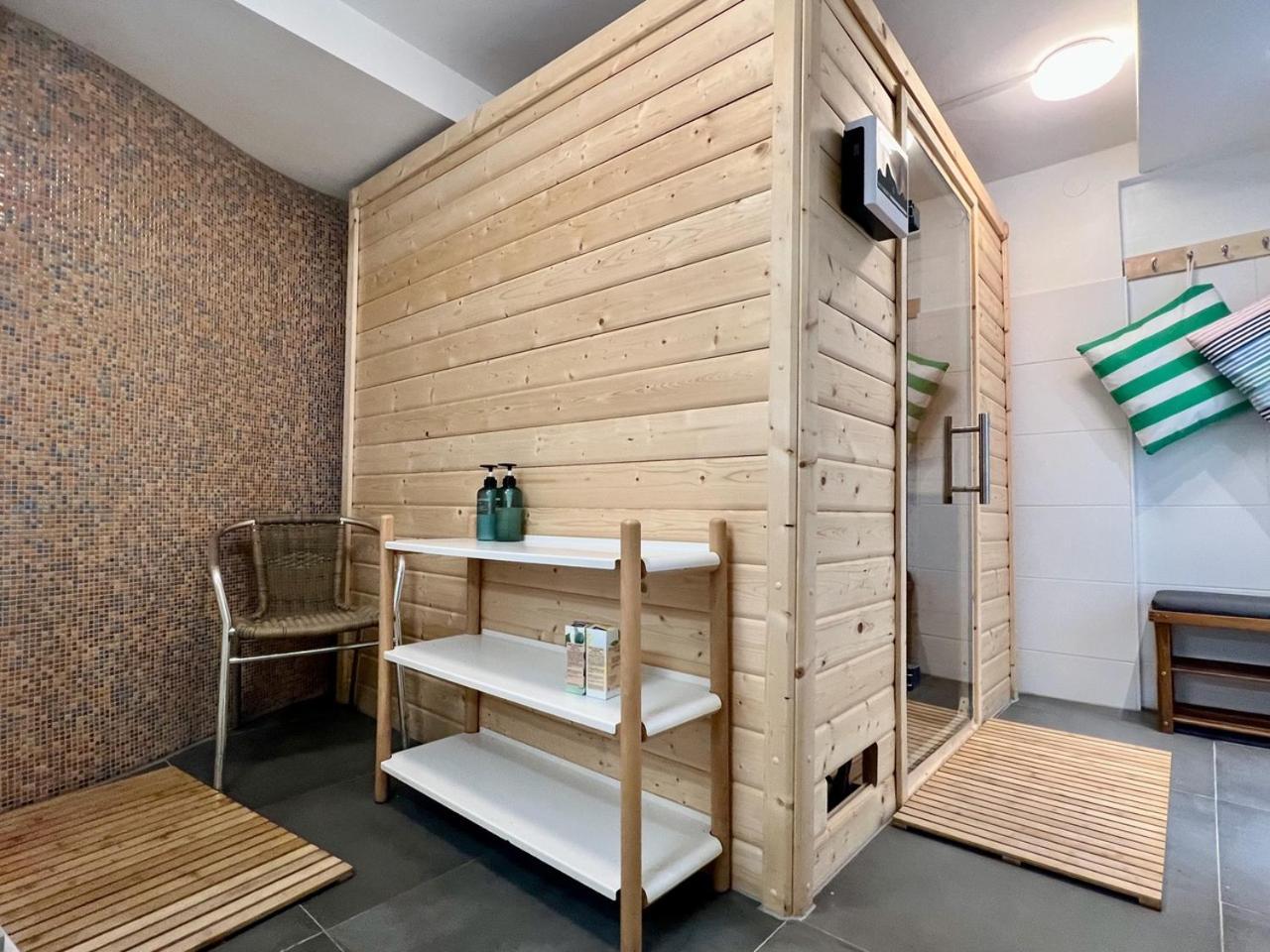 Altstadt Apartments Melk Mit Sauna מראה חיצוני תמונה